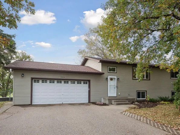 1164 Merrifield Ct, Shakopee, MN 55379
