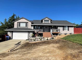 5694 Rippon Rd, Valley Springs, CA 95252