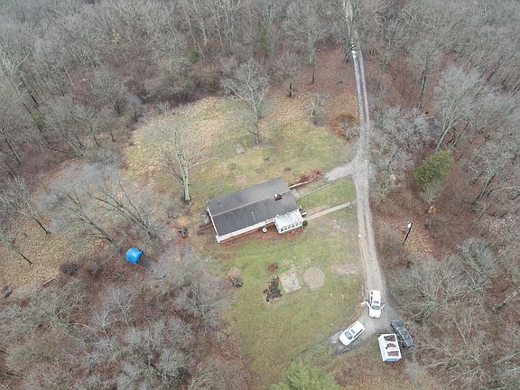 3rd image of 4825 Whites Rd