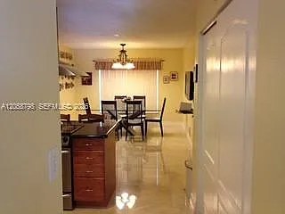 818 Garnet Cir — Photo 5