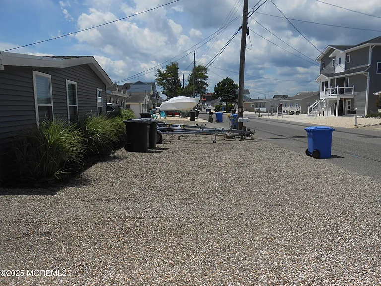 63 Gregg Dr — Photo 2