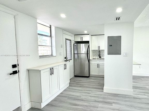 4th image of 2930 Point East Dr APT E210