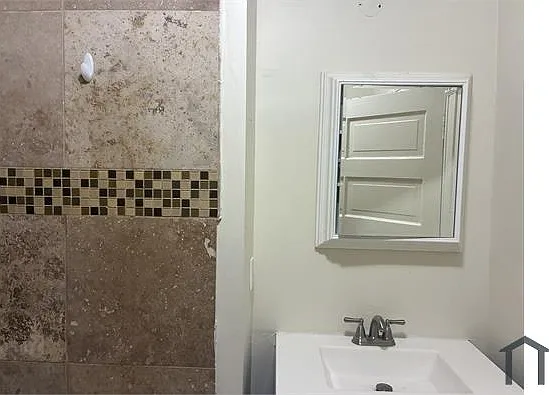 9035 S Burley Ave #1 — Photo 11