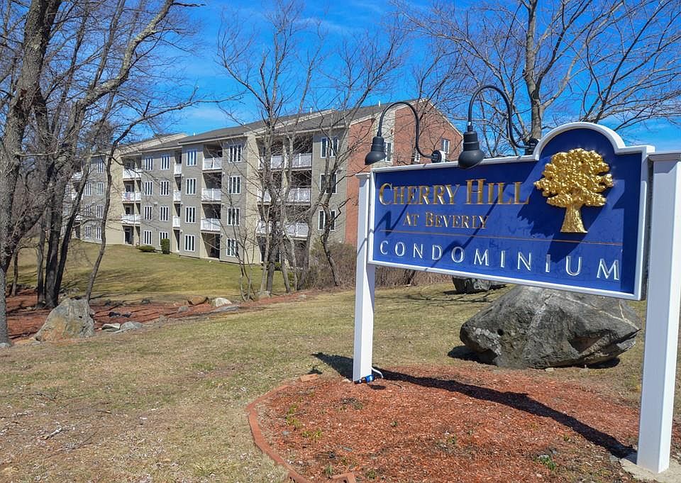 1st image of 2 Duck Pond Rd APT 122