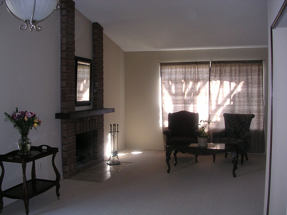 2nd image of 11044 Viacha Dr