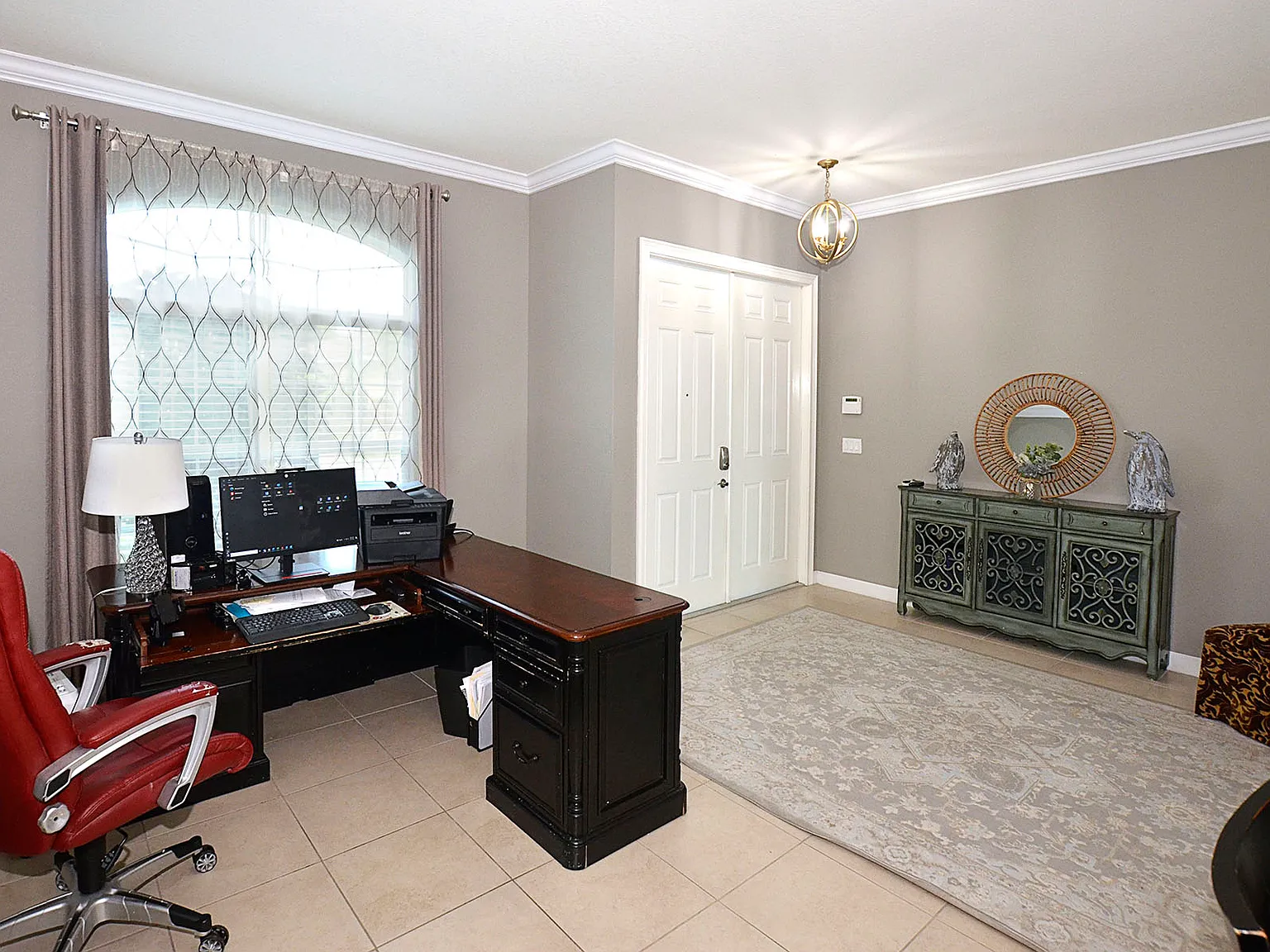 3 bed, 2.5 bath, 2079 sqft, $2,682 — Photo 3