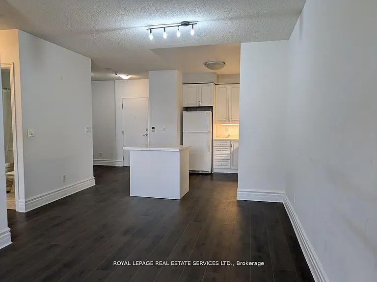 3888 Duke Of York Blvd #1128 — Photo 11