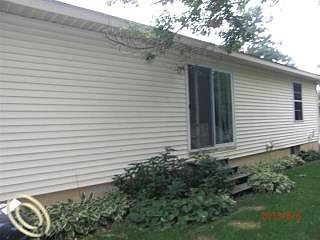 3rd image of 625 Garden Ct