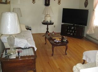 1050 Scott St, Christiansburg, VA 24073