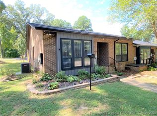 517 Apple Ln, Sanford, NC 27330