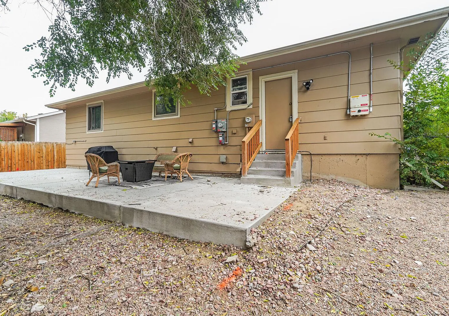 730 Beldon Dr — Photo 3