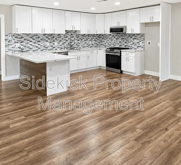 3 bed, 2.0 bath, 1235 sqft, $3,600 — Photo 3