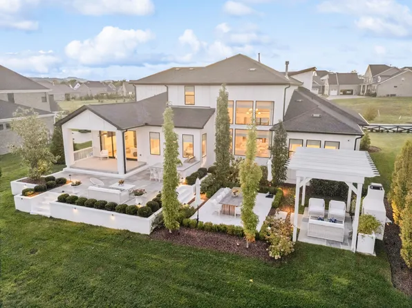 1049 Annecy Pkwy, Nolensville, TN 37135