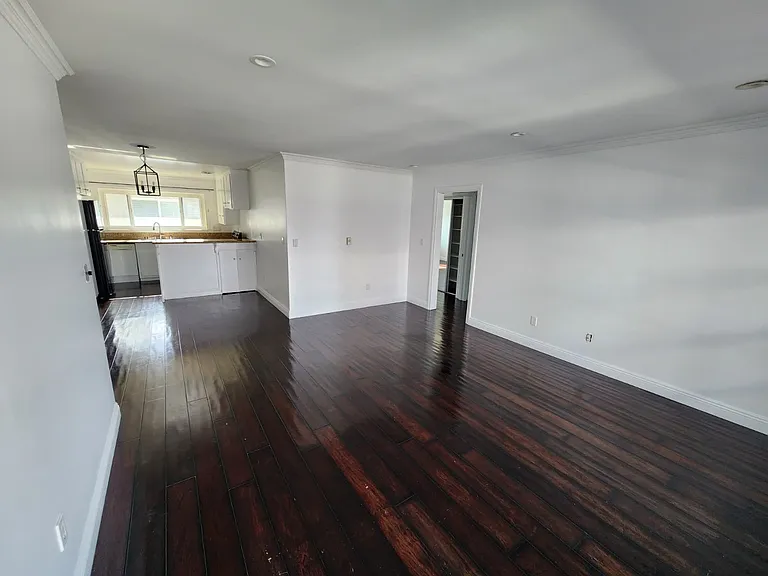 1745 Maple Ave #79 — Photo 3