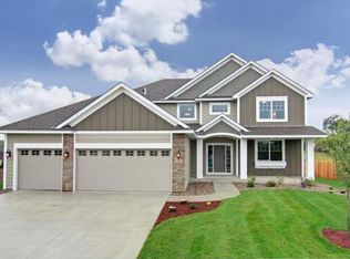 5515 Edgewater Dr, Savage, MN 55378