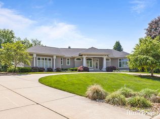 5892 Kensington Ct SW, Grandville, MI 49418