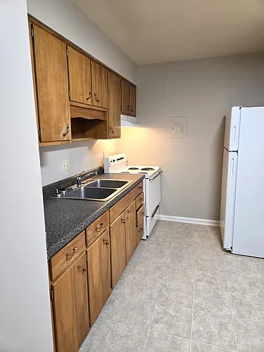 Bon Air Apartments Photo 1