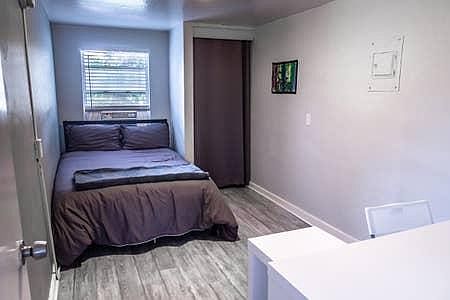 5th image of 807 9th Ave N APT 2
