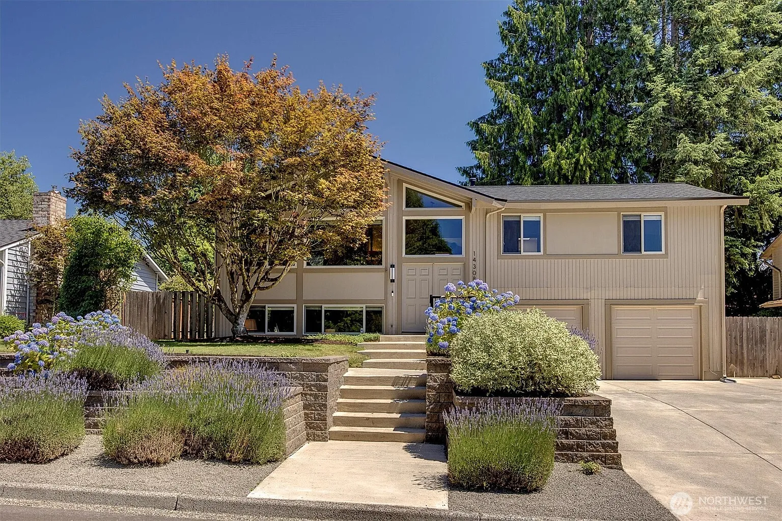 14308 103rd Avenue NE photo 1