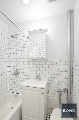 Rented by Bond New York | media 16