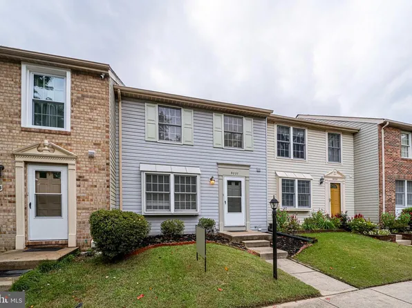 9227 Sheffield Hunt Ct, Lorton, VA 22079