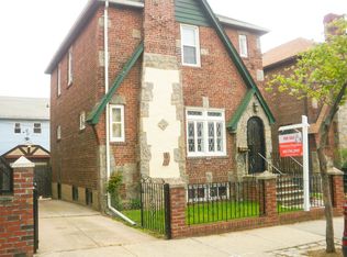 3060 83rd St, Flushing, NY 11370