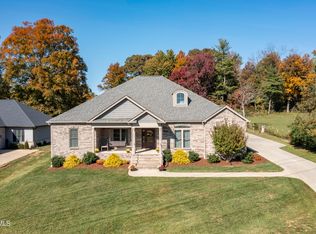 997 Elmo Trl, Jonesborough, TN 37659