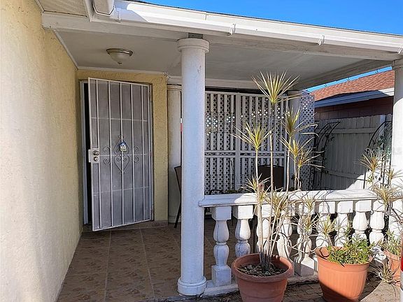 5th image of 9125 Post Oak Ct