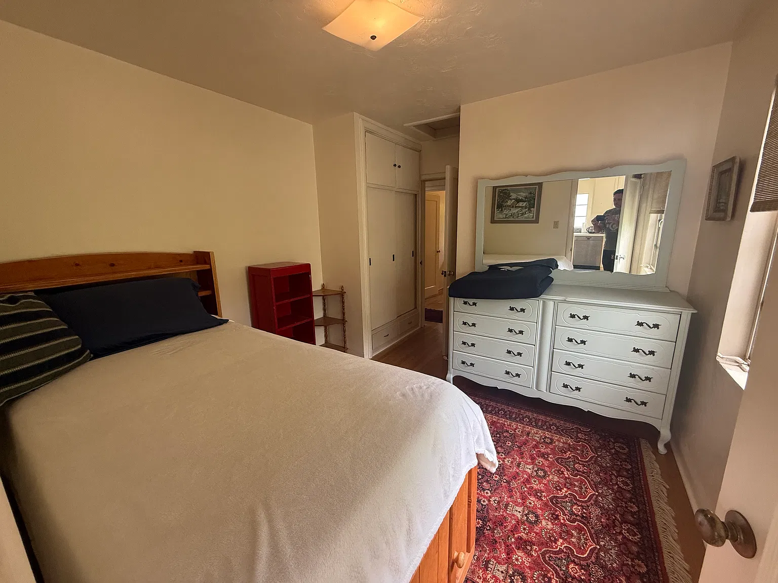 4 bed, 1700 sqft, $3,200 — Photo 3