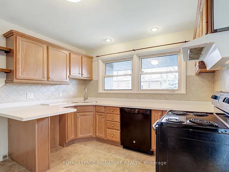 22 Drury Ln #MAIN — Photo 6