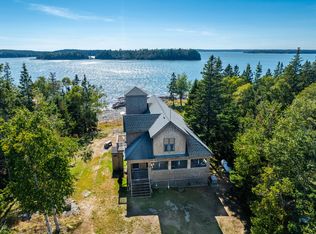 25 Hotel Cove Rd, Harrington, ME 04643