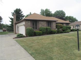 4311 Gene Dr, Seven Hills, OH 44131