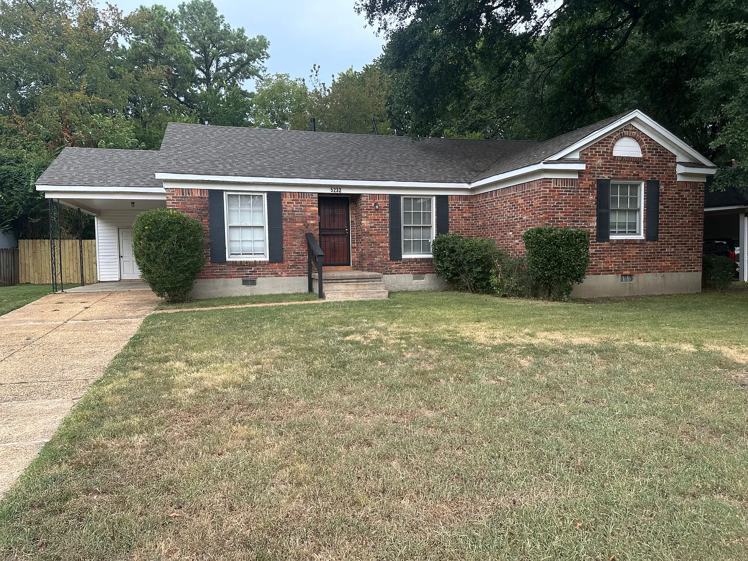 3 bed, 1.5 bath, 1530 sqft, $1,695 — Photo 1