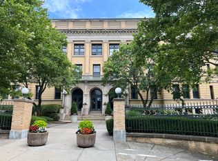 235 State St APT 314, Springfield, MA 01103