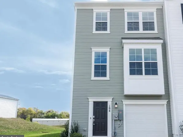 184 Gray Silver Rd, Inwood, WV 25428