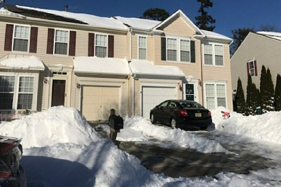 2nd image of 62 Westover Cir