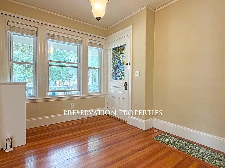 17 Falmouth St #1 — Photo 2