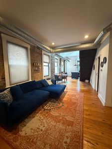 1324 Main St APT 2C, Cincinnati, OH, 45202