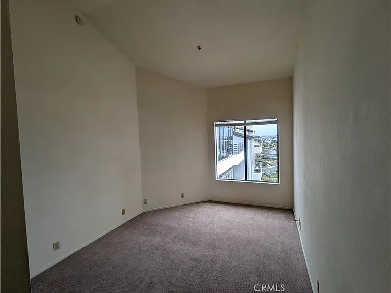 270 Cagney Ln #308 — Photo 38