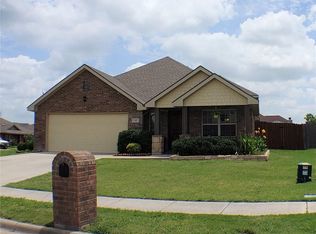 600 Ivy Ln, Nevada, TX 75173