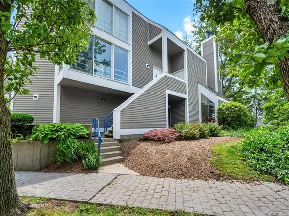 72 Harbour Close #72, New Haven, CT 06519