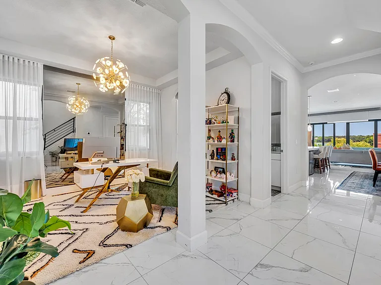 7613 Toscana Blvd — Photo 10