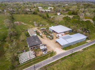 17308 Auction Barn Rd, Alvin, TX 77511