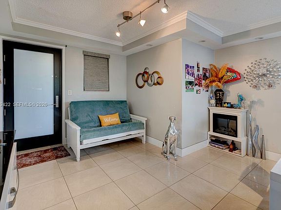 5th image of 301 Golden Isles Dr APT 502