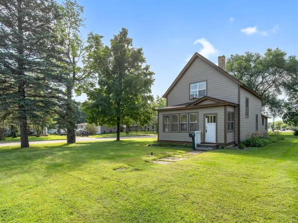 222 5th St S, Sauk Rapids, MN 56379