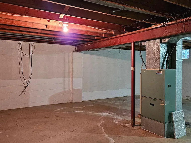 1252 Colonial Dr — Photo 22