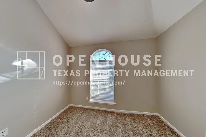 9658 Therrell Dr — Photo 17