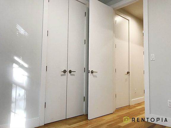 3rd image of 259 Powers St #2G