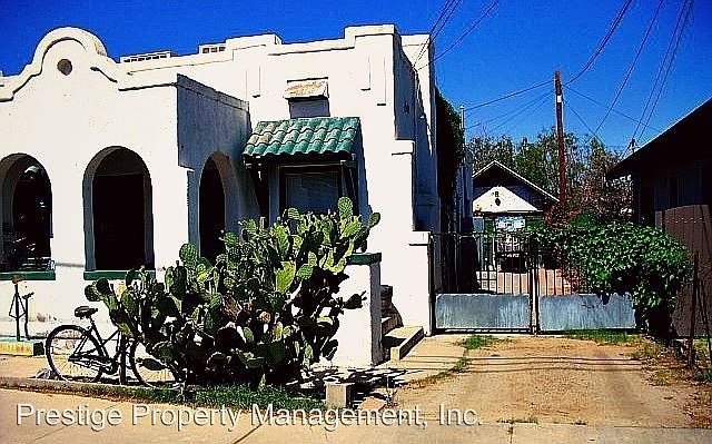 1st image of 217 N Bean Ave
