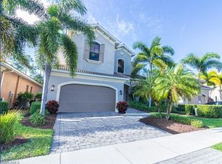 1442 Serrano Cir, Naples, FL 34105